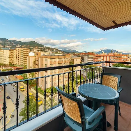 Hotel apartamentowy Royalisa 3*