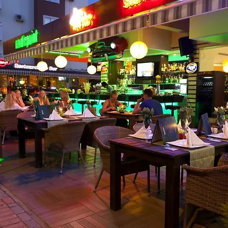 Apartmanhotel Royalisa 3*